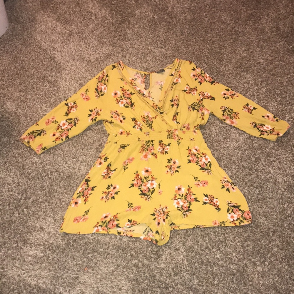 Floral print romper